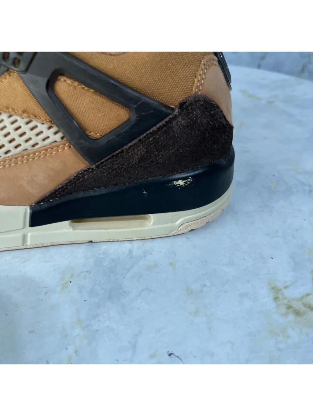 Jordan black accent